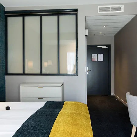 Boutique Centre 4*