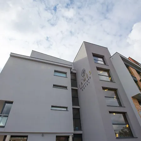 James Boutique Hotel Colmar Centre Hotel 4*