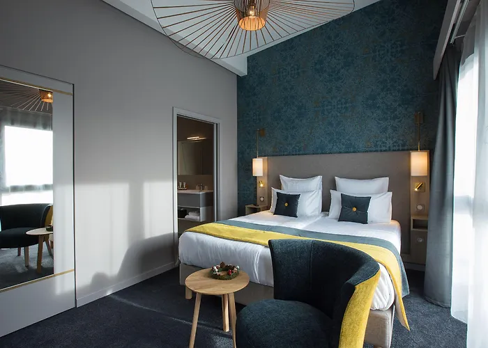 Boutique Centre Hotel 4*